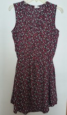Women's Gap V Neck Sleeveless  Print Dress Size XS