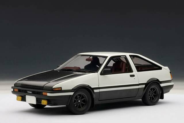 AUTOart 78797 Toyota SPRINTER Trueno Ae86 White Initial D Model ...