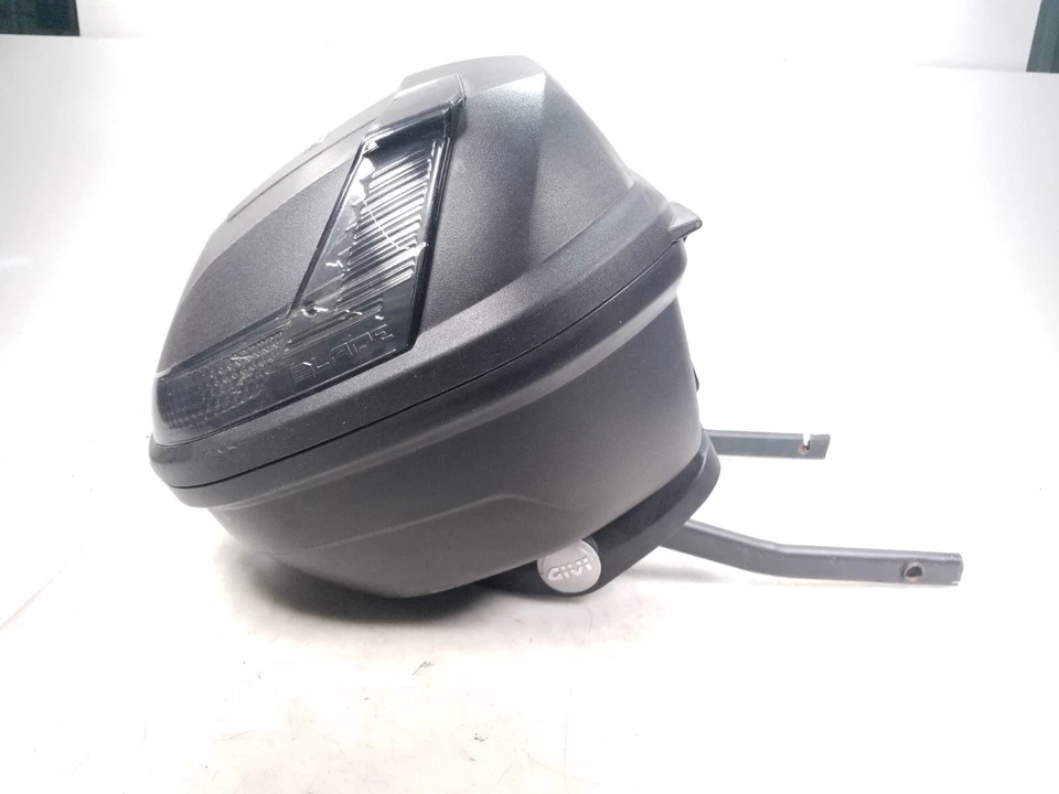 Maletero de equipaje de almacenamiento trasero Honda Shadow VT750 2005 05 Aero GIVI Foto 3 de 4