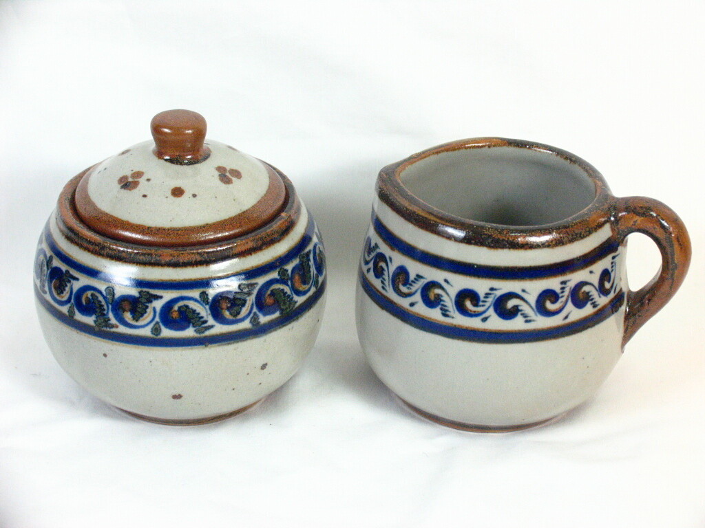 Signed Xochiquetzal Mexico Pottery Stoneware Diner Plate Creamer and Sugar Bowl
