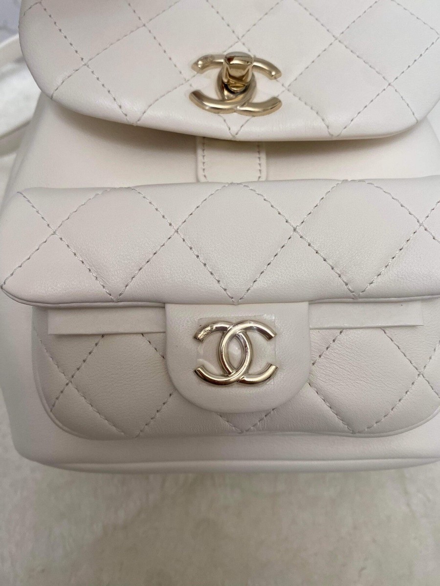 Chanel 22A Duma Backpack White With Gold Hardware Authentic Chanel RECEIPT | DUMA 22A White Backpack Lambskin  main image 2