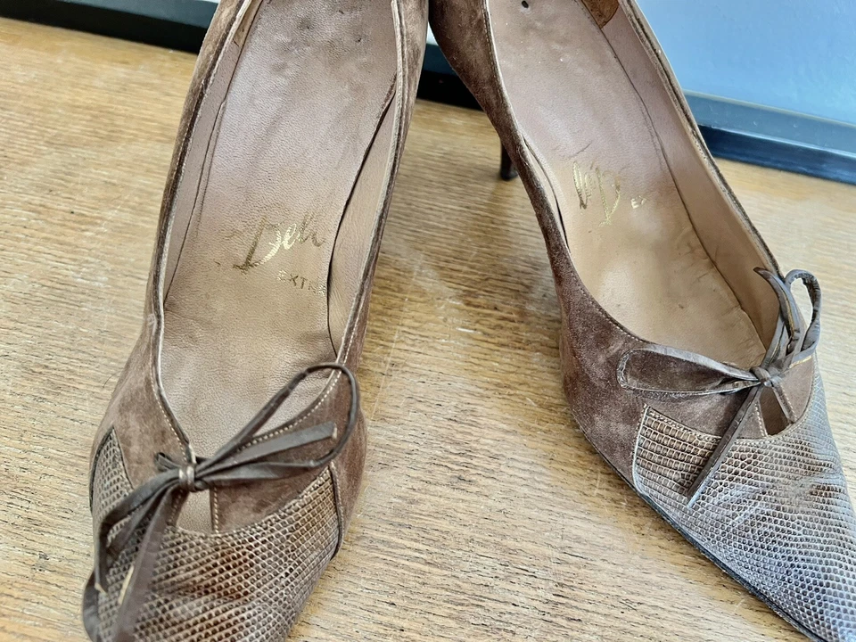 paire d’escarpins vintage époque 1960 cuir Et Daim Marque Effacé En Parti - Photo 4/4