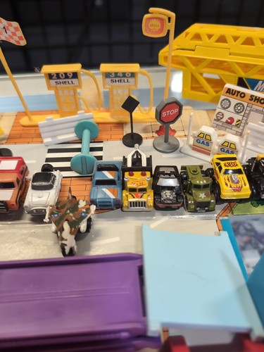 Vintage Micro Machines City Service Center Playset Carrying Case 1987 LOT BUNDLE - Picture 9 of 22