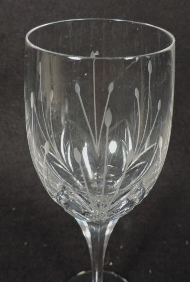 COPA DE VINO MIKASA CRISTAL PETIT POINT ÚNICA (8 1/4") IMPECABLE Foto 2 de 3