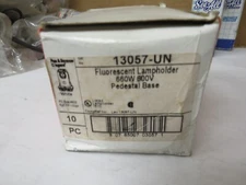 10 Pass & Seymour Legrand P&S 13057-UN Fluorescent Lampholder