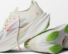 Brooks Hyperion Max 3 Men s Running