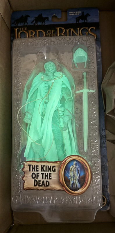 Lord of the Rings: The King of the Dead Glow in the Dark Figure ToyBiz 2004 NIB