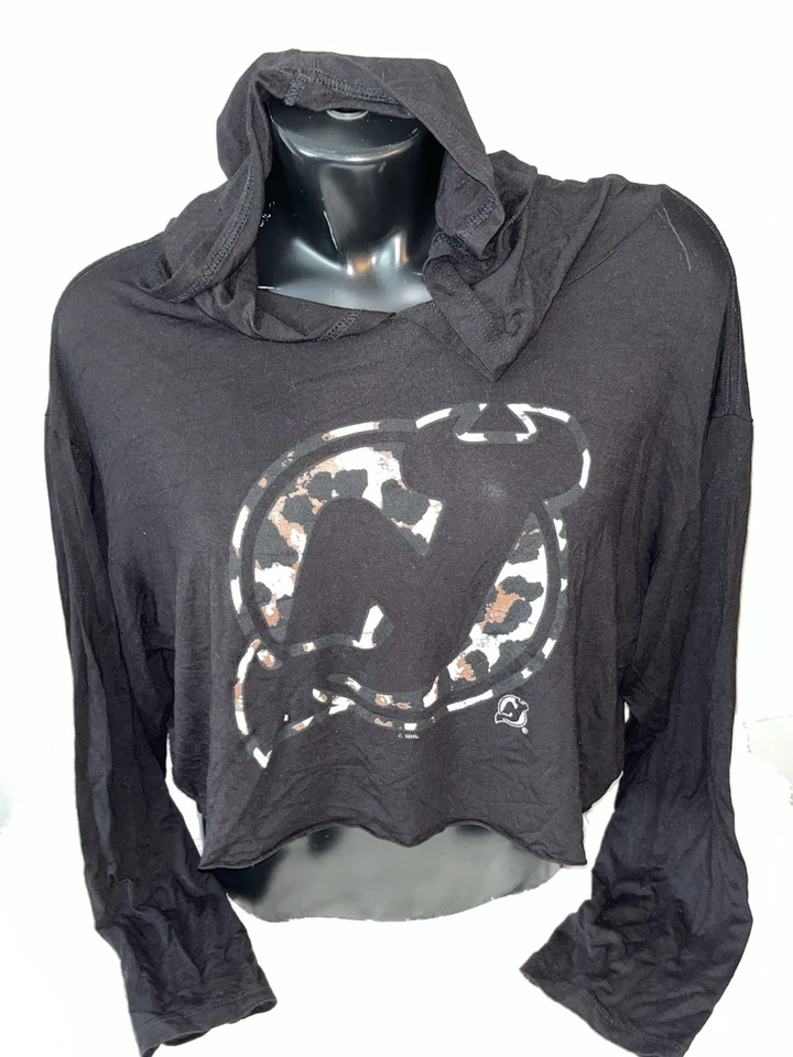 NUEVA CAMISETA DEVILS JACK HUGHES NHL MUJER ESTAMPADO LEOPARDO CAPUCHA RECORTADA XL NUEVA SIN ETIQUETAS Foto 2 de 4