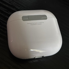 Apple AirPods 4 ANC Wireless Bluetooth Earbuds White with Charging Case