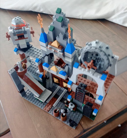 LEGO Castle: Dwarves' Mine (7036) with manuals INCOMPLETE