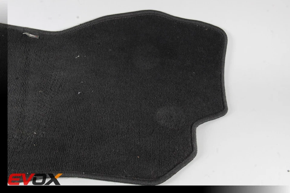 Alfombrilla delantera derecha OEM 2008 08 MITSUBISHI EVOLUTION EVO X 10 pasajeros Foto 3 de 4