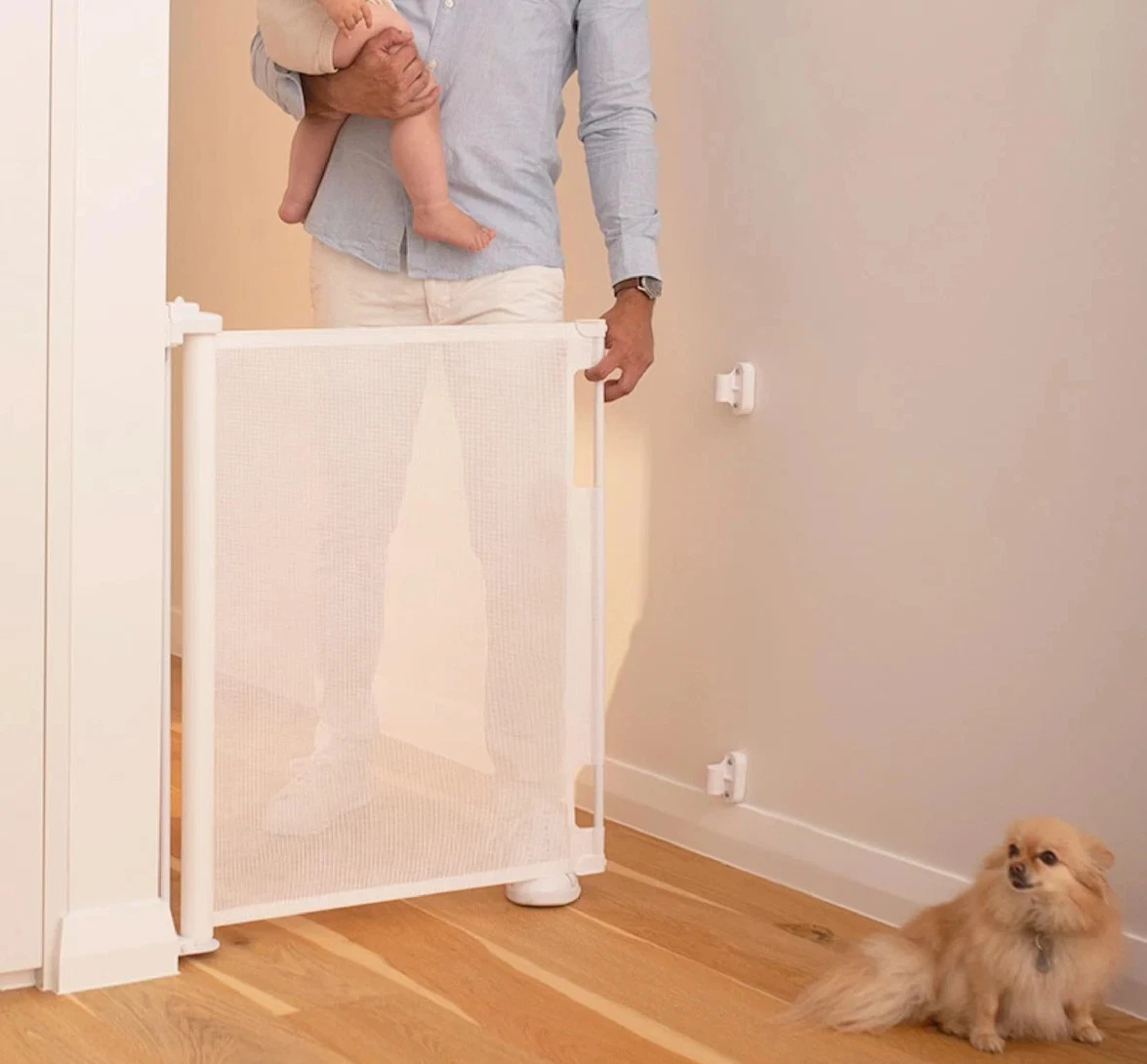 Retractable Safety Gate for openings up to 76 x 34in - White - Open Box
Opens in a new window or tab