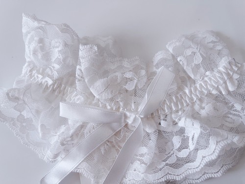 1x Women White Hen's night Party Bride Wedding Lace Bow Garter Suspender Belt - Picture 8 of 12