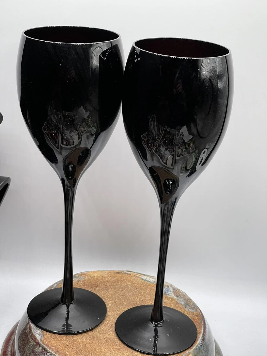 2 wine glasses black amethyst Pretty And Vintage