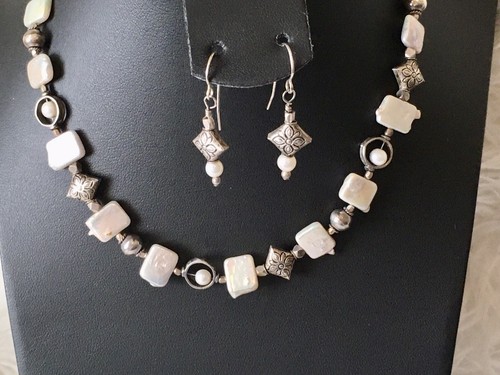 Vintage Sterling Silver Round & Square Baroque Pearl Necklace & Earring Set - Picture 18 of 19