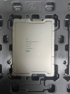 Intel Xeon w7-3455 QS LGA-4677 24Core 270W FC-LGA16A 2.5GHz CPU Processor 67.5MB