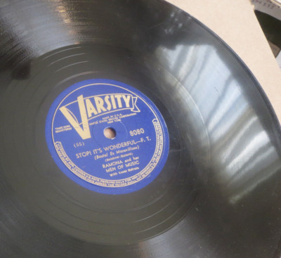 78RPM Varsity 8080 Ramona Men Music - Can I Help It / Stop It's