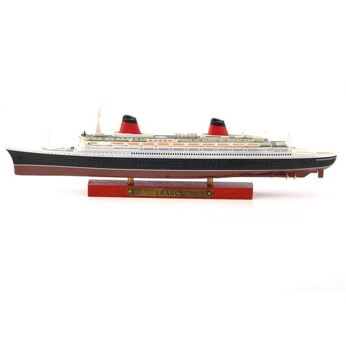 Atlas FRANCE Cruise Ship Boat Model Transatlantic Ocean Liners Finished 1/1250 - Picture 5 of 9