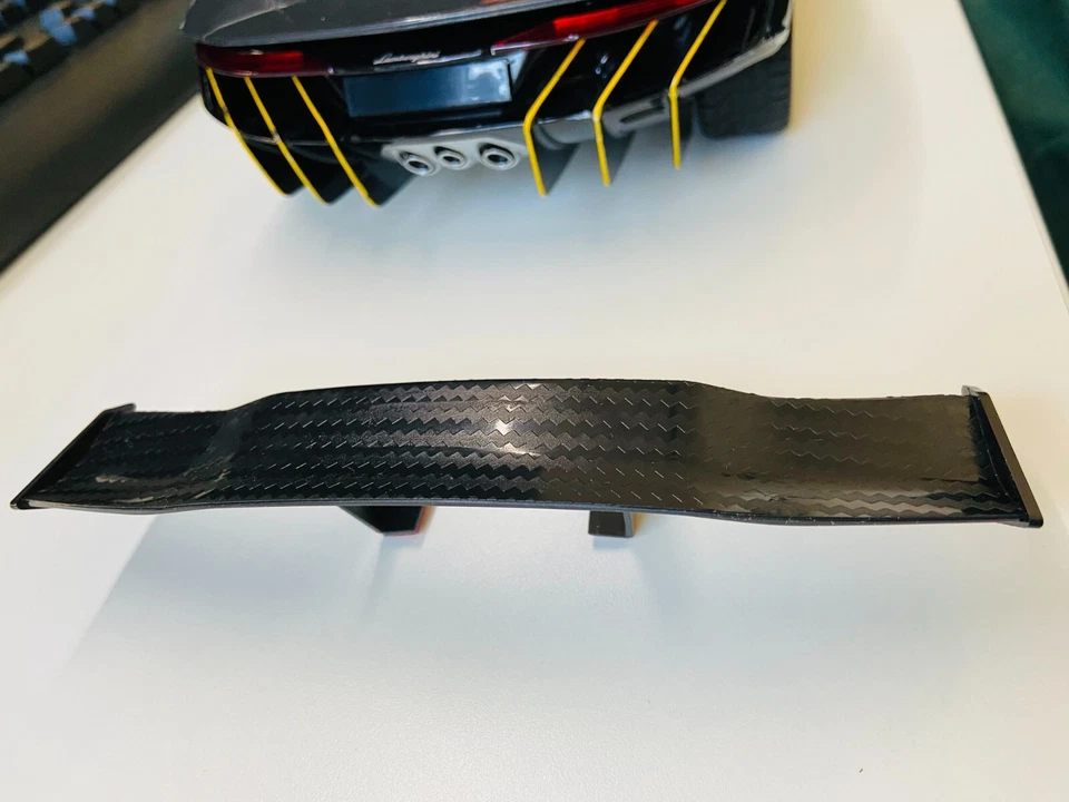 NUEVO - Alerón trasero superior de fibra de carbono para 1/8 1/12 RC pieza de coche Foto 3 de 4