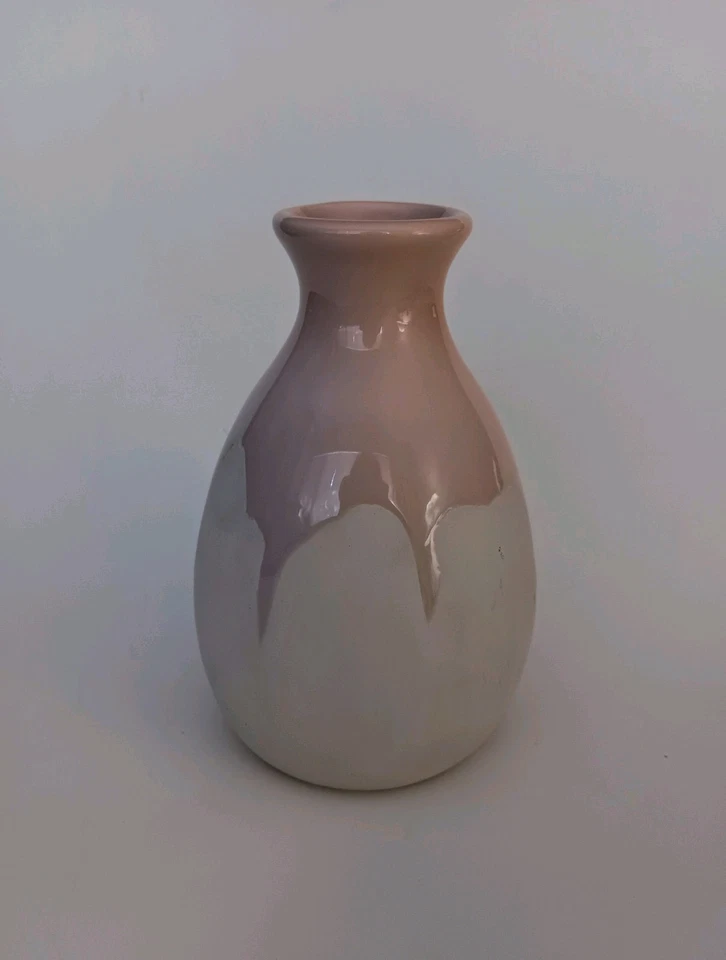 Jarrón pequeño Isaac Mizrahi XO Sienna rosa y blanco goteo 6 pulgadas Foto 3 de 4