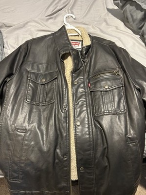 Levi's LM6RU044 men's faux leather jacket. Unworn and tags still on. 2013. Large