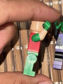 LEGO DC Jokerland Minifigure Lot 76035 Teen Titans Starfire Beast Boy Robin