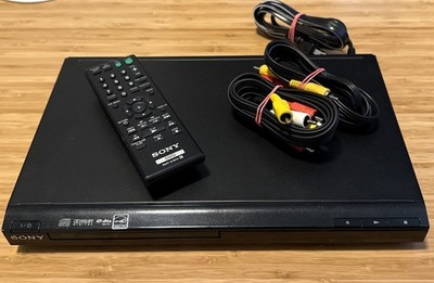 Sony CD/DVD Player DVP-SR200P Progressive Scan w/ Cables + Remote |Tested Great!
