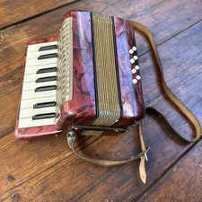 Vintage HOHNER BABY Mignon Miniature Piano Accordion Made in Germany Plays Well