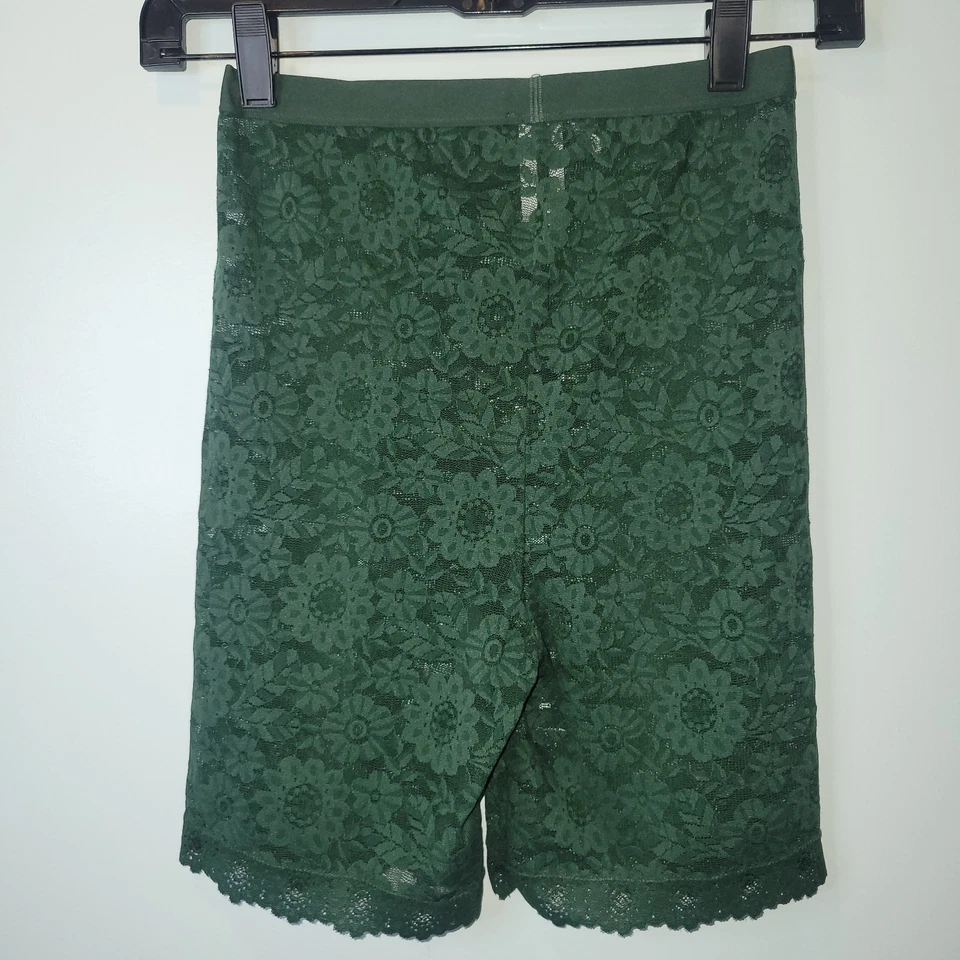 NUEVO CON ETIQUETAS AERIE Smoothez Pantalones Cortos Cintura Alta para Niño Talla S ENCAJE VERDE Foto 2 de 3