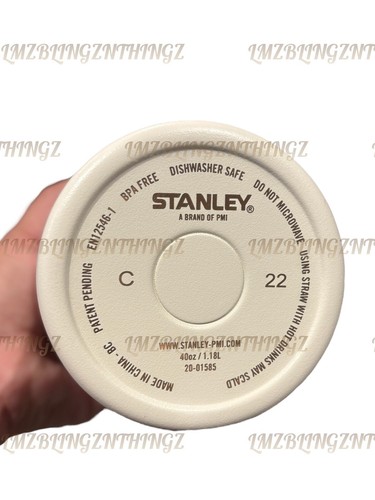 Stanley OG Magnolia Cream & Copper Limited Edition 40oz~RARE~BNWT&Box (FLAWLESS) - Picture 8 of 15