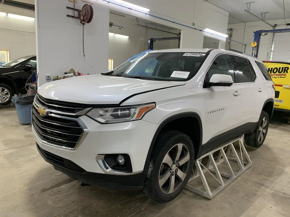 Compresor de aire acondicionado usado para: Chevrolet Traverse 2018 grado B Foto 2 de 4