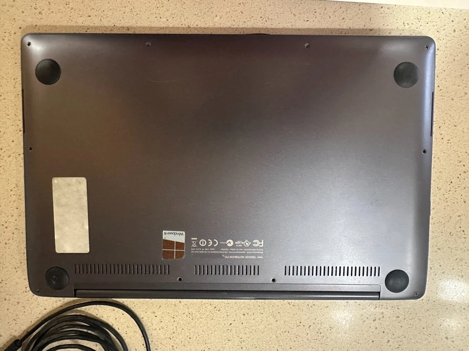 ASUS Taichi 21 11.6in. (128GB, Intel Core i5 3rd Gen., 1.7GHz, 4GB) Ultrabook - - Image 3 of 3