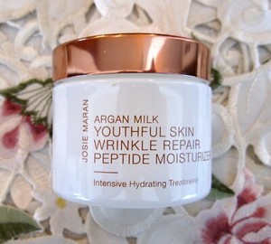 josie maran peptide cream