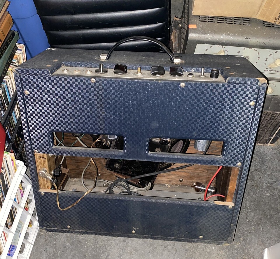 Ampeg Reverberocket R-12 Tube Guitar Combo Amplifier | eBay