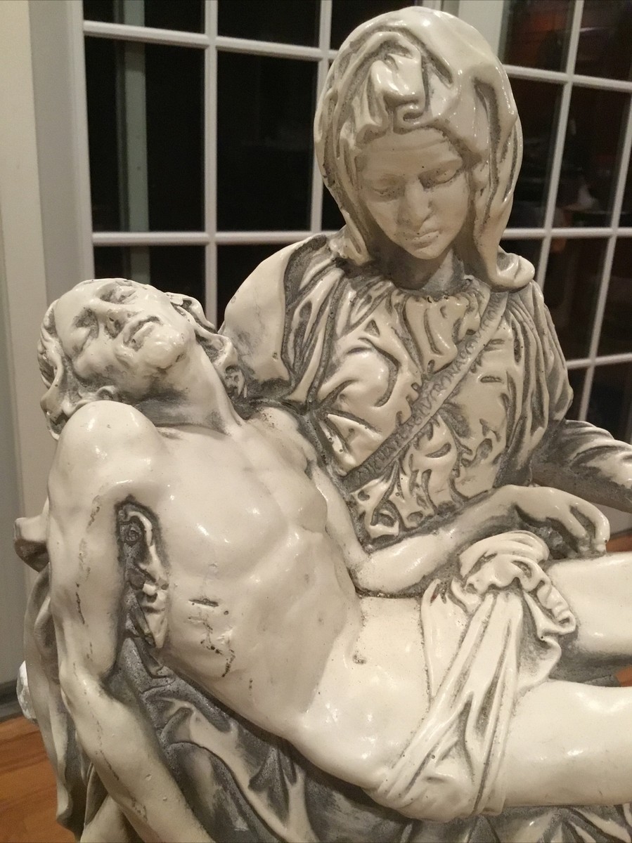 Large Michelangelo Vatican Catholic Reproduction of La Pieta