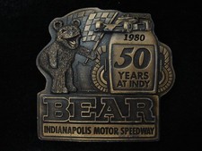 RB01173 NOS VINTAGE 1980 BEAR 50 YEARS AT INDIANAPOLIS MOTOR SPEEDWAY BUCKLE
