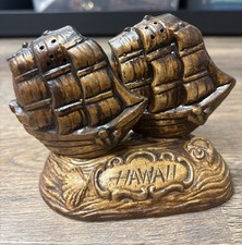 VINTAGE MAUI HAWAII SHIPS Salt and Pepper Shakers Set Made in USA 1980's