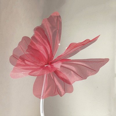 Künstlerische 3D Hochzeit Deko Schmetterling für wunderschöne Orte Styling und Atmo