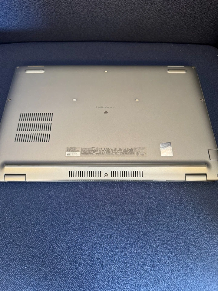 Dell Latitude 5420 · i5-1145G7 · 16GB · 512GB, foto 3 di 5