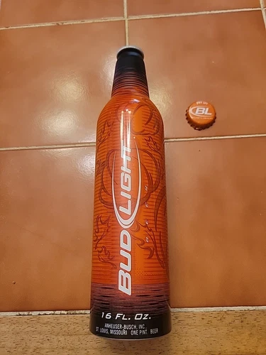 SWEET RARE OLDER BUD LIGHT BUDWEISER BEER HALLOWEEN PUMPKIN BOTTLE ORIGINAL CAP