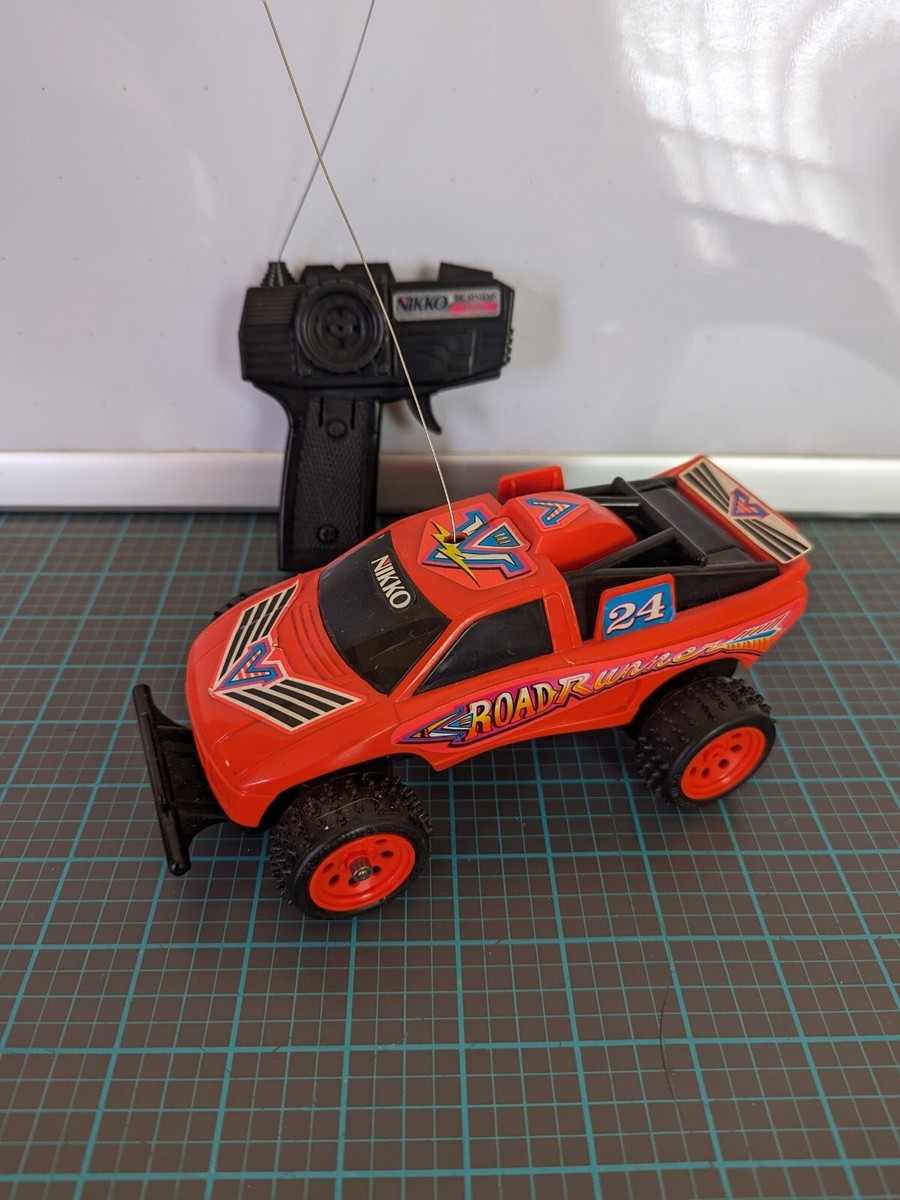 Red Vintage Nikko Desert Rider RC Radio Control Truck 49MH W Controller  Tested