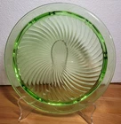 Anchor Hocking Uranium Glass Swirl Plate Green Depression Glass UV Glow