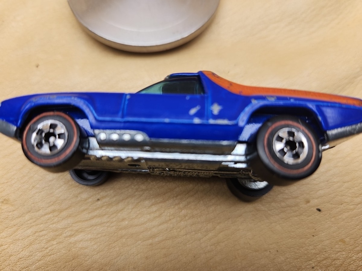 Vintage Hot Wheels Redline 1973 Blue Breakaway Bucket Flying