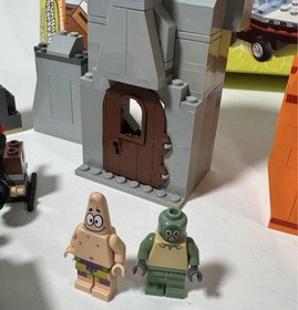 Lego SpongeBob SquarePants Adventures in Bikini Bottom 3827 Set 100% Complete