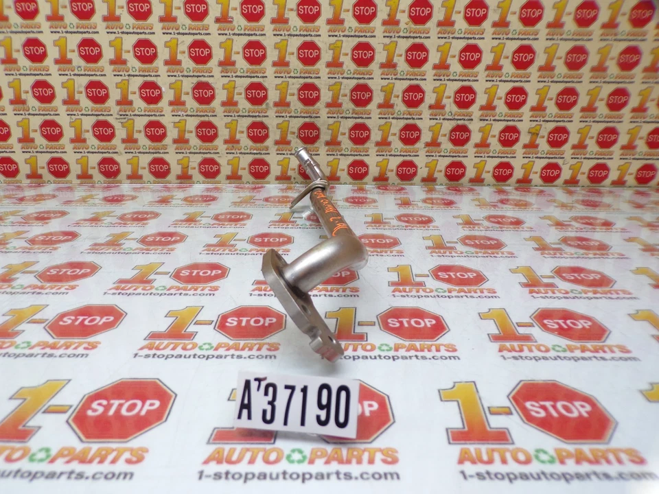 Toyota Camry 2002-2010 bypass tubo de refrigeración 16268-28010 OEM Foto 4 de 4