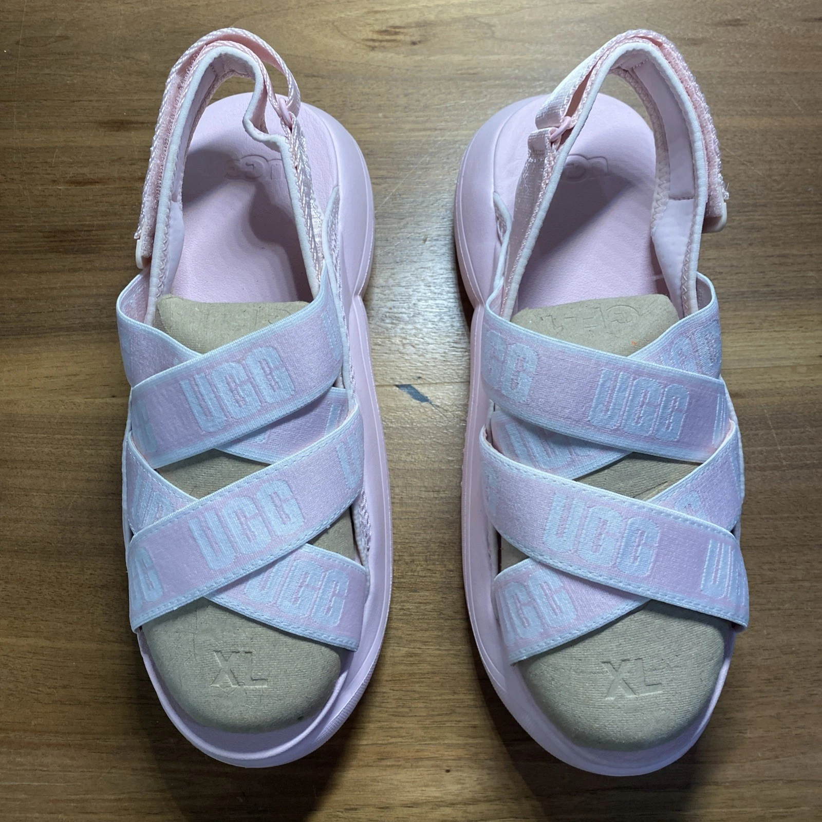 UGG Women's LA Cloud Sandals Pink Size 10 Casual Comfy Beachy