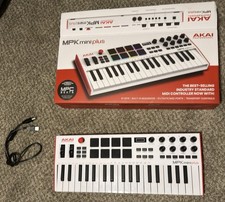 Akai MPK Mini Plus 37-Key Midi Keyboard White