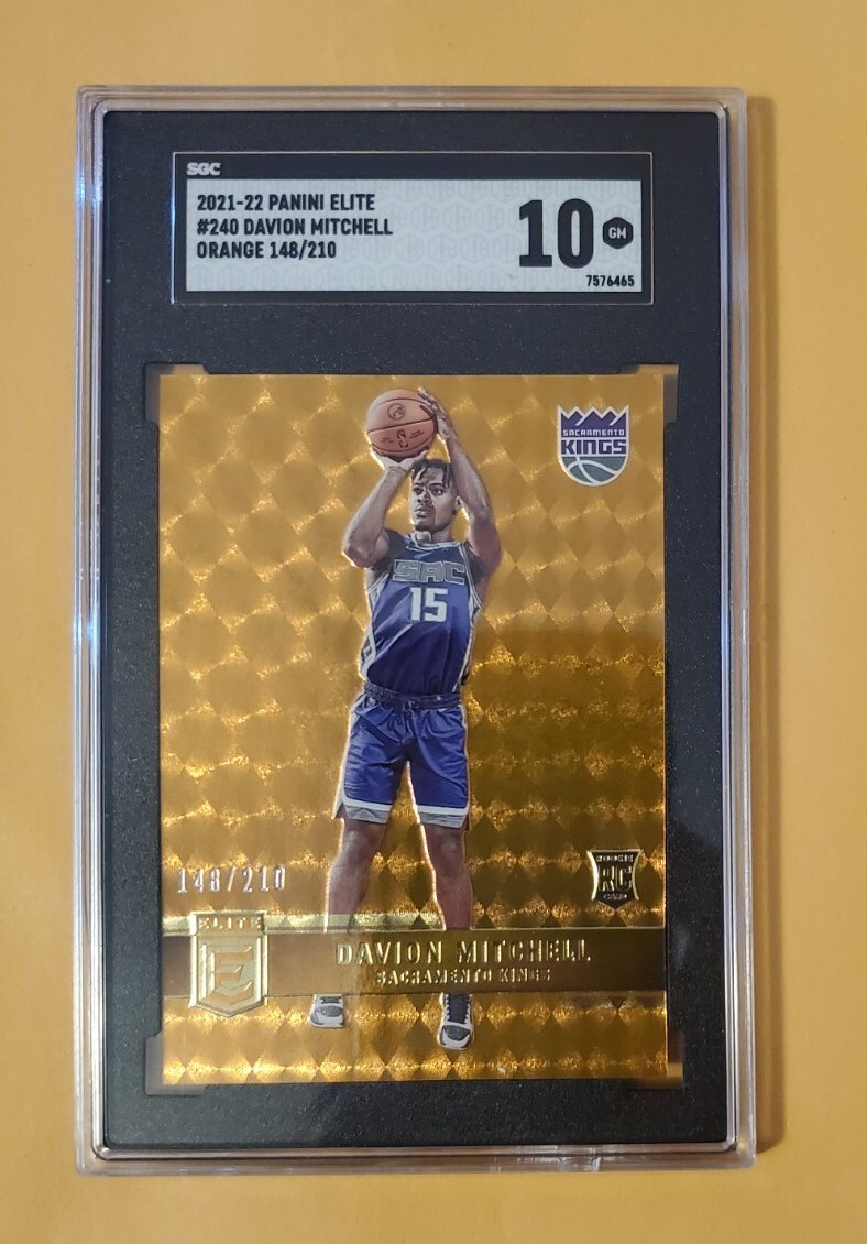 2021-22 Donruss Elite Orange /210 Davion Mitchell #240 Rookie RC SGC 10 GM SP