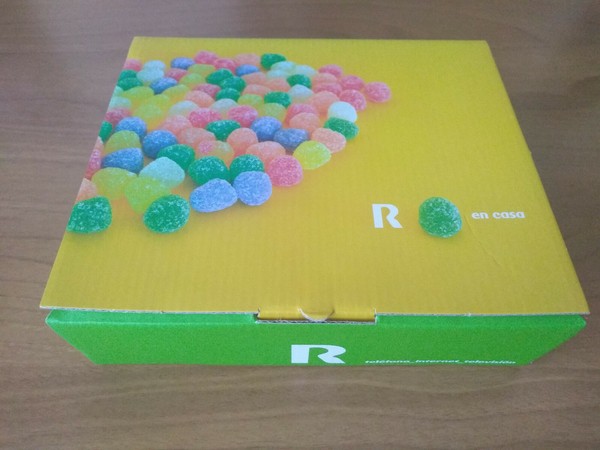 Caja bienvenida R