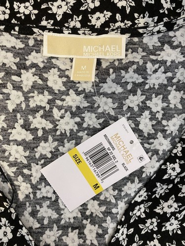 Blusa para mujer Michael Kors MEDIANA manga larga estampado envolvente floral negra blanca - Imagen 8 de 10